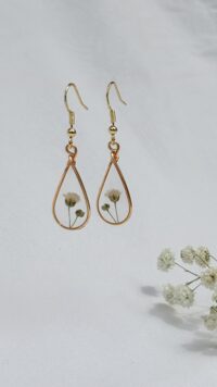 ⁦עגילי טיפה זהב⁩ – תמונה ⁦4⁩