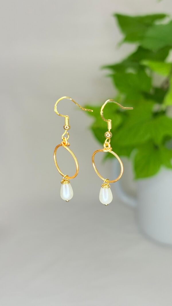 ⁦עגילי לולי- פנינה⁩ – תמונה ⁦2⁩