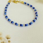 צמיד בגוונים כחולים